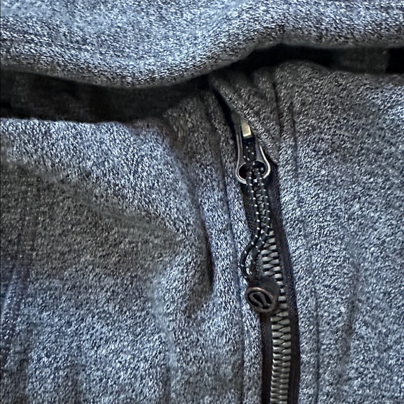 Lululemon Scuba Full Zip Hoodie - size 12 - Picture 2 of 6